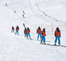 Hakkari ve Van Alp Disiplini Kayak İl Birinciliği Yarışması, Hakkari'de yapıldı
