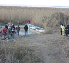 Manyas Gölü'nde kaybolan balıkçıyı arama çalışmaları devam ediyor