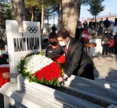 Milli güreşçi Hamit Kaplan, Amasya'da mezarı başında anıldı