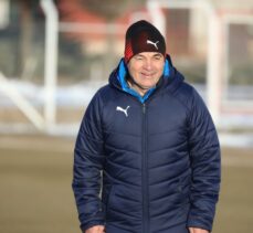 Sivasspor Teknik Direktörü Rıza Çalımbay 3 futbolcu transferi istedi