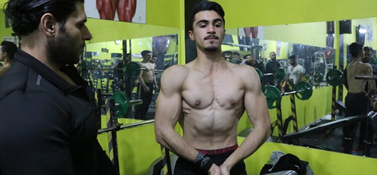 Suriyeli vücut geliştirme antrenörünün hedefi şampiyonlar yetiştirmek