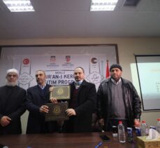 Türkiye Diyanet Vakfının desteğiyle Gazze'de 20 bin Kur'an-ı Kerim dağıtılıyor