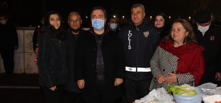 Aksaray Valisi Aydoğdu'dan görevdeki polise doğum günü sürprizi