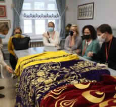 Yurt dışından gelen öğrenci ve öğretmenler Samsun'da Türk el sanatlarını inceledi