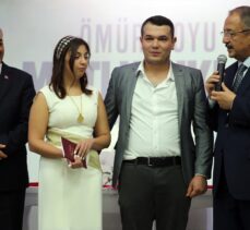 AK Parti'li Özhaseki Aydın'da belediye ziyaretlerinde bulundu