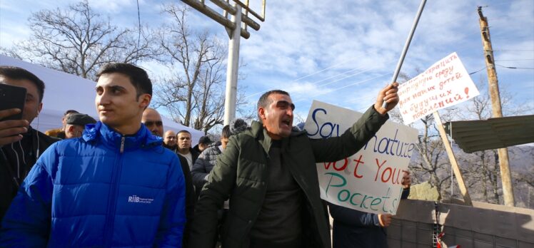 Azerbaycanlı STK'lerin Laçın koridorundaki maden protestosu 3 gündür sürüyor