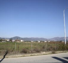 Batı Trakyalı Türklerin, tarihi Türk mezarlığı üzerine futbol sahası projesine tepkisi sürüyor