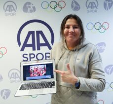 Dünya şampiyonu milli boksör Şennur Demir, AA'nın “Yılın Fotoğrafları” oylamasına katıldı