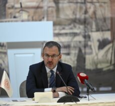 Gençlik ve Spor Bakanı Kasapoğlu, yıl sonu değerlendirme toplantısı yaptı: