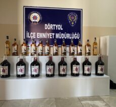 Hatay'da yılbaşı öncesi yapılan operasyonda 20 şişe sahte içki ele geçirildi