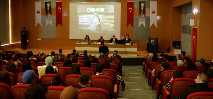 KADES, Sinop'ta üniversite öğrencilerine anlatıldı