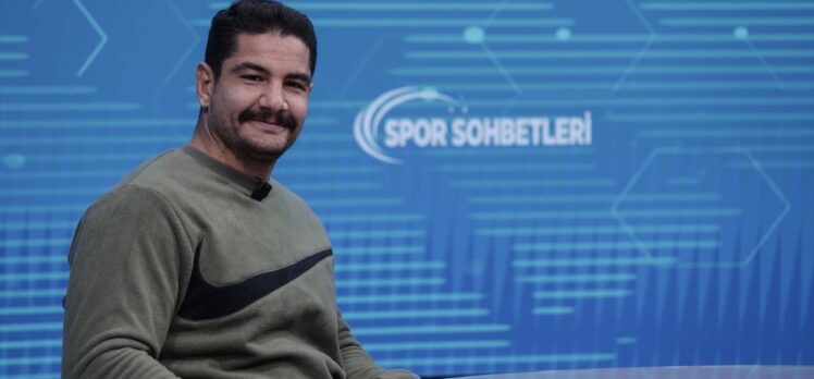 Milli güreşçi Taha Akgül'ün 2022'de sırtı yere gelmedi