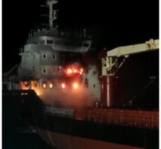 GÜNCELLEME 2 – Sinop'ta kuru yük gemisinde çıkan yangına müdahale ediliyor