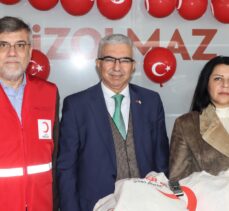 Türk Kızılay'dan Mersin'deki ihtiyaç sahibi öğrencilere kışlık yardımı