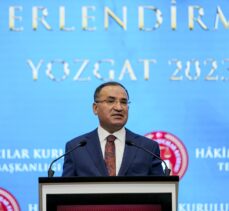 Bakan Bozdağ HSK Teftiş Kurulu Başkanlığı Yıl Sonu Değerlendirme Toplantısı'nda konuştu: (1)