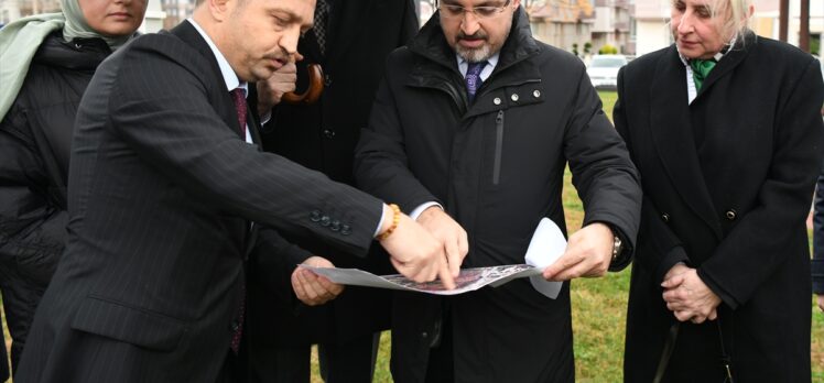 AK Parti Grup Başkanvekili Turan, Çanakkale'de TOKİ inşaat alanında incelemelerde bulundu: