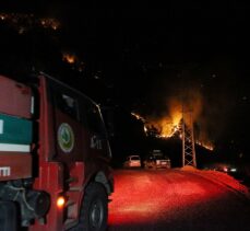 GÜNCELLEME – Alanya'da orman yangını başladı