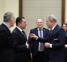 Bakan Akar Gürcistan Parlamentosu Savunma ve Güvenlik Komitesi üyelerini kabul etti