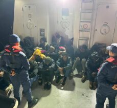 Bodrum açıklarında 24 düzensiz göçmen yakalandı