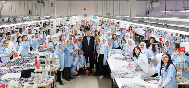 Cumhurbaşkanı Erdoğan, Denizli'de “Emekçi Kadınlarla Buluşma” programında konuştu: