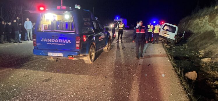 Gaziantep'te 3 aracın karıştığı kazada 1 kişi öldü, 6 kişi yaralandı
