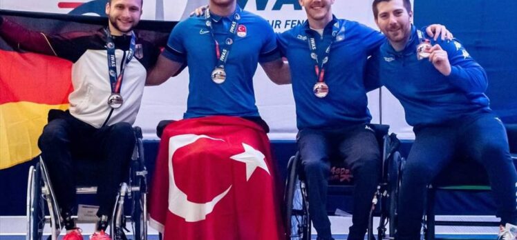 Hakan Akkaya, IWAS Tekerlekli Sandalye Eskrim Dünya Kupası'nda şampiyon oldu