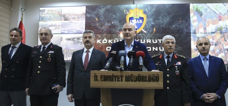 İçişleri Bakanı Süleyman Soylu, Uşak'ta “Kökünü Kurutma Operasyonu”na ilişkin açıklama yaptı: