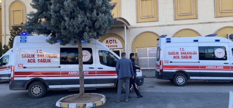 GÜNCELLEME – Mardin'de minibüs devrildi, 6 kişi öldü, 5 kişi yaralandı