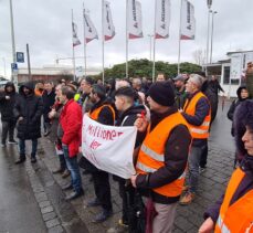 Solingen'de kapatılan fabrikanın çoğu Türk olan işçileri 12 gündür eylemde