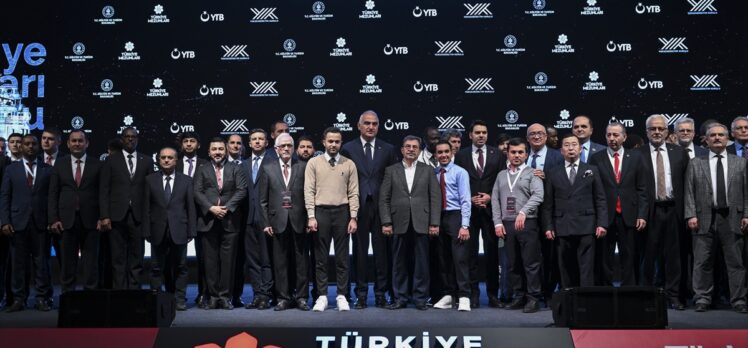 Türkiye Mezunları Forumu İstanbul'da başladı