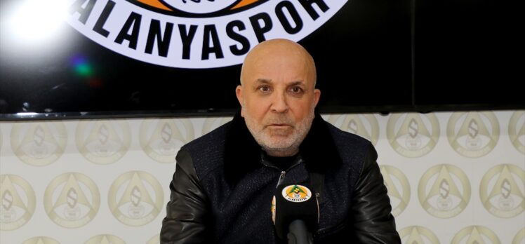 Alanyaspor Başkanı Hasan Çavuşoğlu'ndan taraftara “tribünleri doldurun” çağrısı: