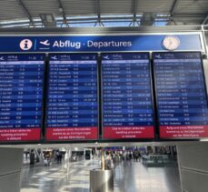 Almanya'nın Kuzey Ren Vestfalya eyaletinde grev nedeniyle 325'ten fazla uçuş iptal edildi