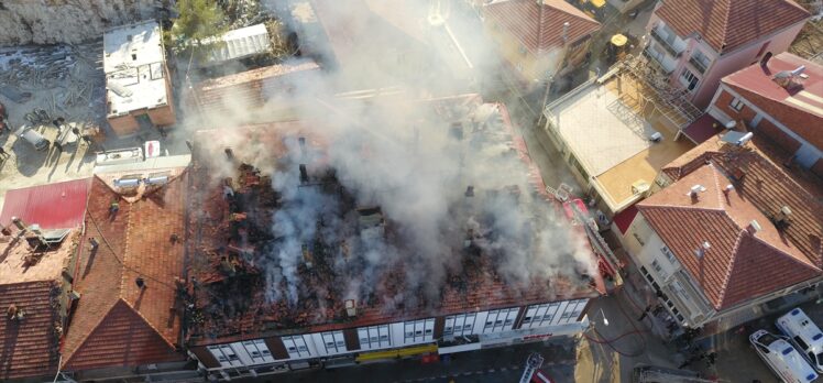 Burdur'da bir pansiyonda çıkan yangın hasara neden oldu