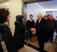 CHP Genel Başkanı Kılıçdaroğlu, depremzede Bilgin ailesini ziyaret etti