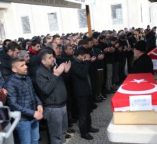 Depremde hayatını kaybeden milli hentbolcu Cemal Kütahya ile oğlunun cenazesi Konya'da defnedildi