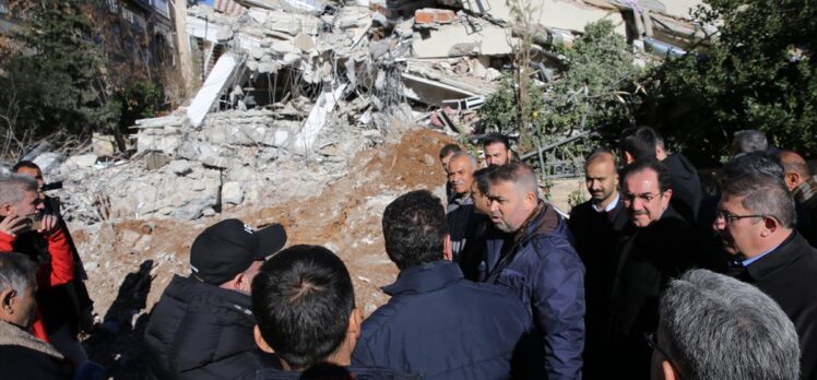 DEVA Partisi Genel Başkanı Babacan, Şanlıurfa'da depremzedeleri ziyaret etti:
