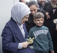 Emine Erdoğan, BM Habitat İcra Direktörü Sharif ile deprem bölgesinde