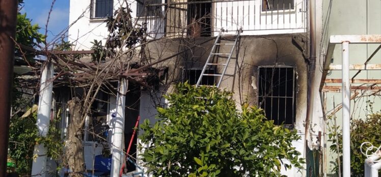 İzmir'de evde çıkan yangında 1 kişi öldü
