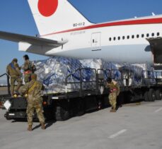 Japonya'dan insani yardım malzemeleri İncirlik Üssü'ne getirildi