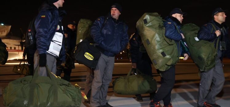 Litvanyalı arama kurtarma ekibi deprem bölgesinden İstanbul’a döndü