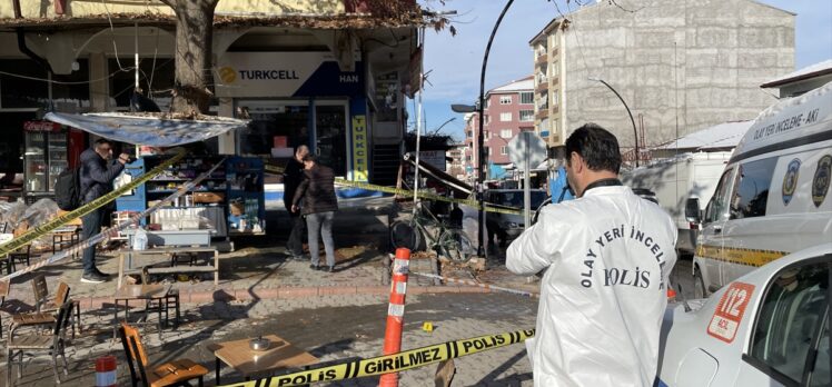 GÜNCELLEME – Malatya'da seyyar satıcının tüfekle ateş açtığı 4'ü zabıta 7 kişi yaralandı