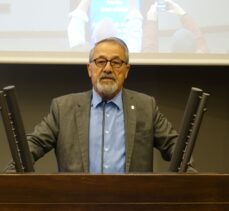 Prof. Dr. Naci Görür, İzmir'de oda ve borsaların ortak meclis toplantısına katıldı: