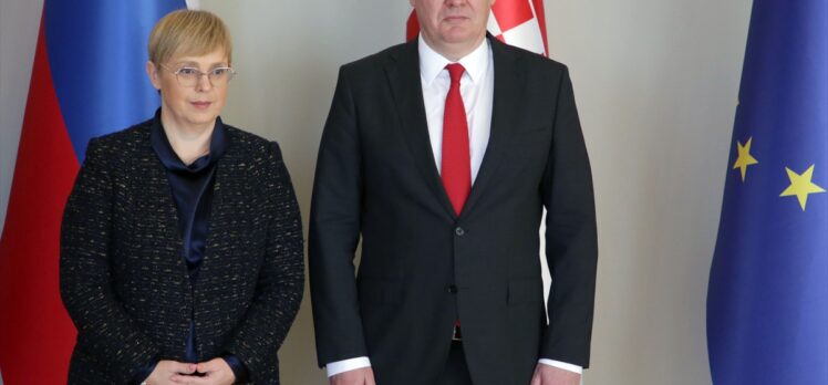 Slovenya Cumhurbaşkanı Pirc Musar, ilk resmi ziyaretini Hırvatistan'a yaptı