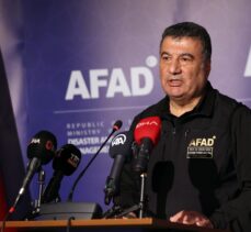 AFAD Deprem ve Risk Azaltma Genel Müdürü Tatar 110 köyün tahliye edildiğini açıkladı