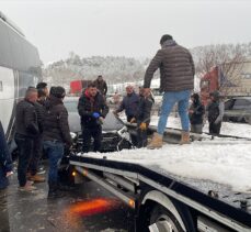 GÜNCELLEME 2 – Anadolu Otoyolu'nun Bolu kesiminde zincirleme kaza ulaşımı aksattı