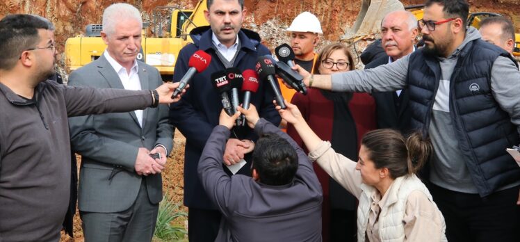 Çevre, Şehircilik ve İklim Değişikliği Bakanı Kurum, Nurdağı'nda deprem konutlarına ilişkin konuştu: