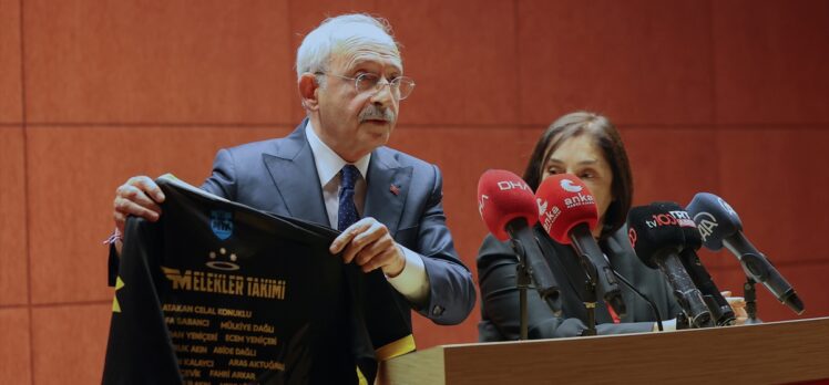 CHP Genel Başkanı Kılıçdaroğlu, KKTC dönüşü açıklama yaptı: