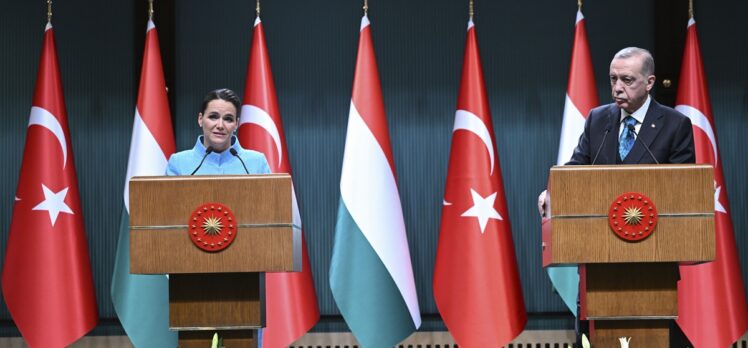 Macaristan Cumhurbaşkanı Novak, Cumhurbaşkanı Erdoğan ile ortak basın toplantısında konuştu: (1)