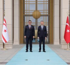 Cumhurbaşkanı Yardımcısı Oktay, KKTC Başbakanı Üstel ile bir araya geldi