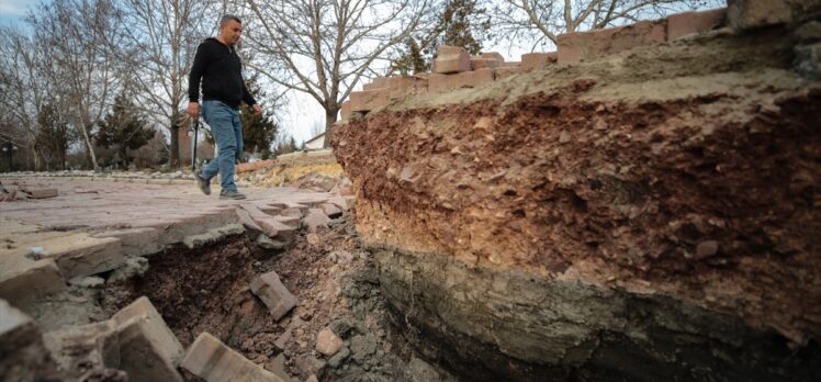 Depremler, Gölbaşı Gölleri Tabiat Parkı'nda da hasara yol açtı